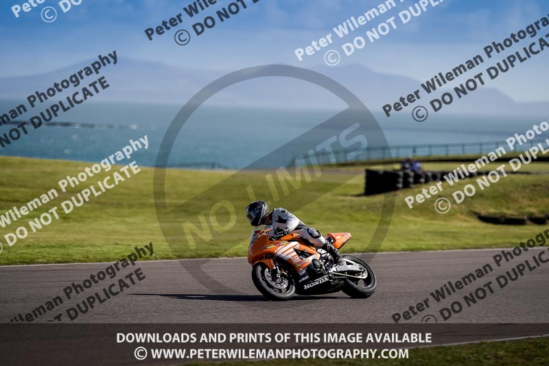 anglesey no limits trackday;anglesey photographs;anglesey trackday photographs;enduro digital images;event digital images;eventdigitalimages;no limits trackdays;peter wileman photography;racing digital images;trac mon;trackday digital images;trackday photos;ty croes